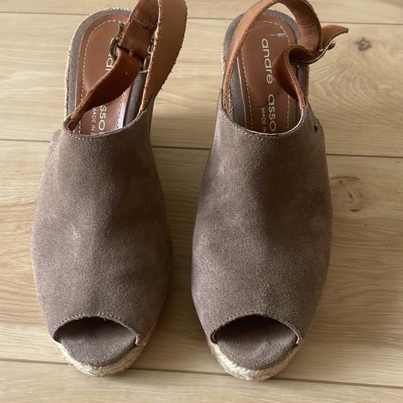 Andre Assous Brown Suede Slingback Wedge Shoes Size 9.5 - Picture 3 of 13